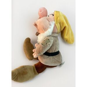 Authentic Exclusive Disney Store The 7 Dwarfs Plush Toy -‎ SNEEZY 14" Stuffed